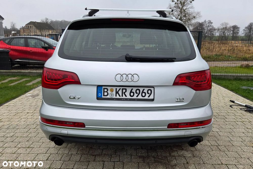 Audi Q7 3.0 TDI DPF clean quattro tiptronic - 11