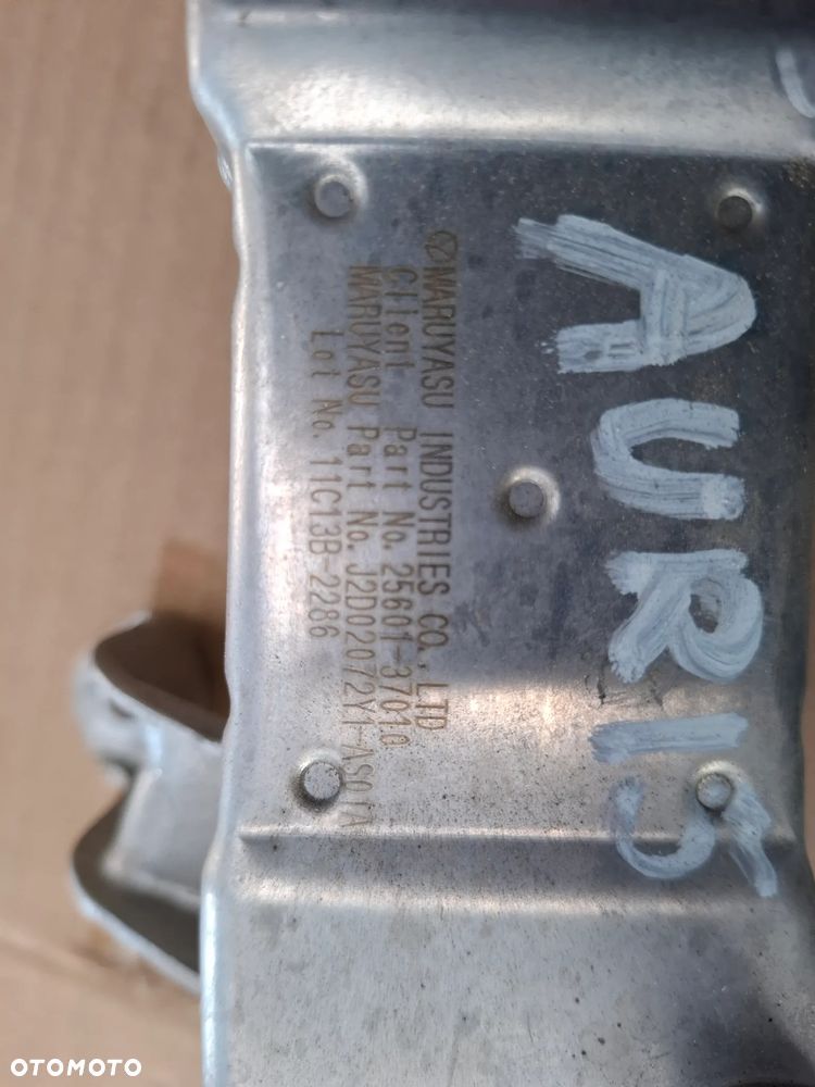 TOYOTA AURIS E18 1.8 HYBRYDA HB CHŁODNICZKA EGR - 3