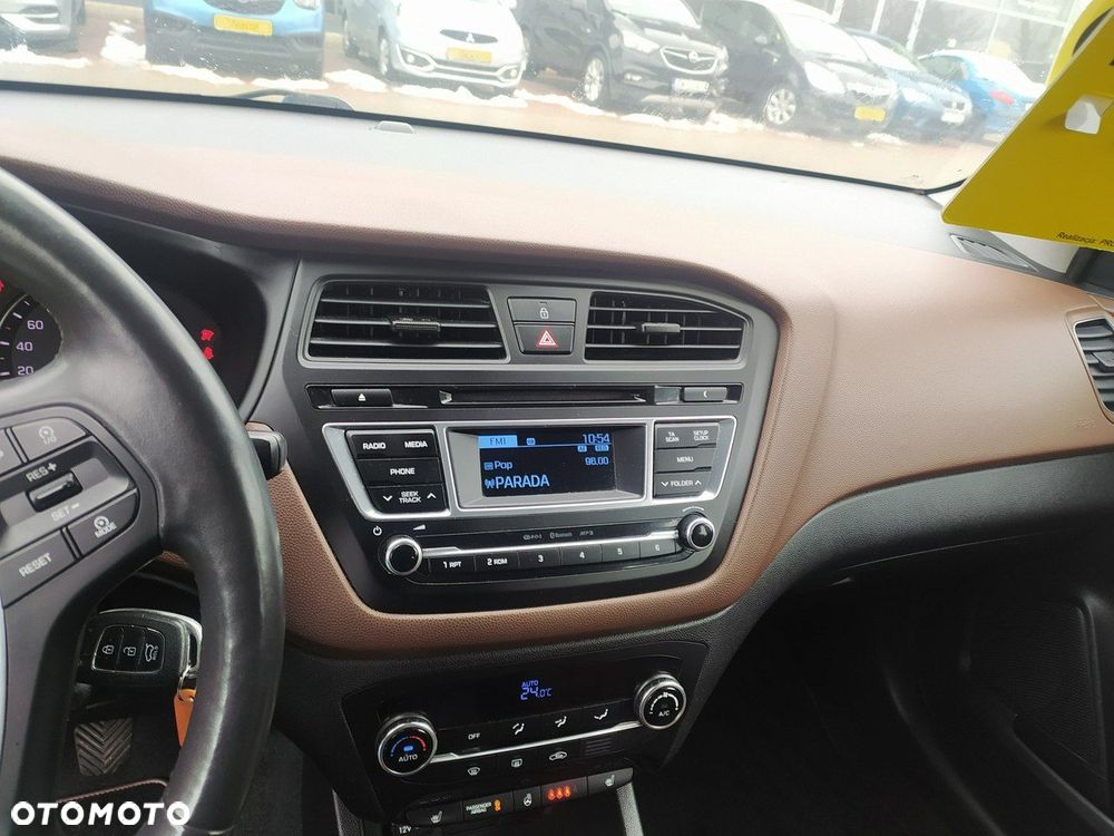 Hyundai i20 - 9