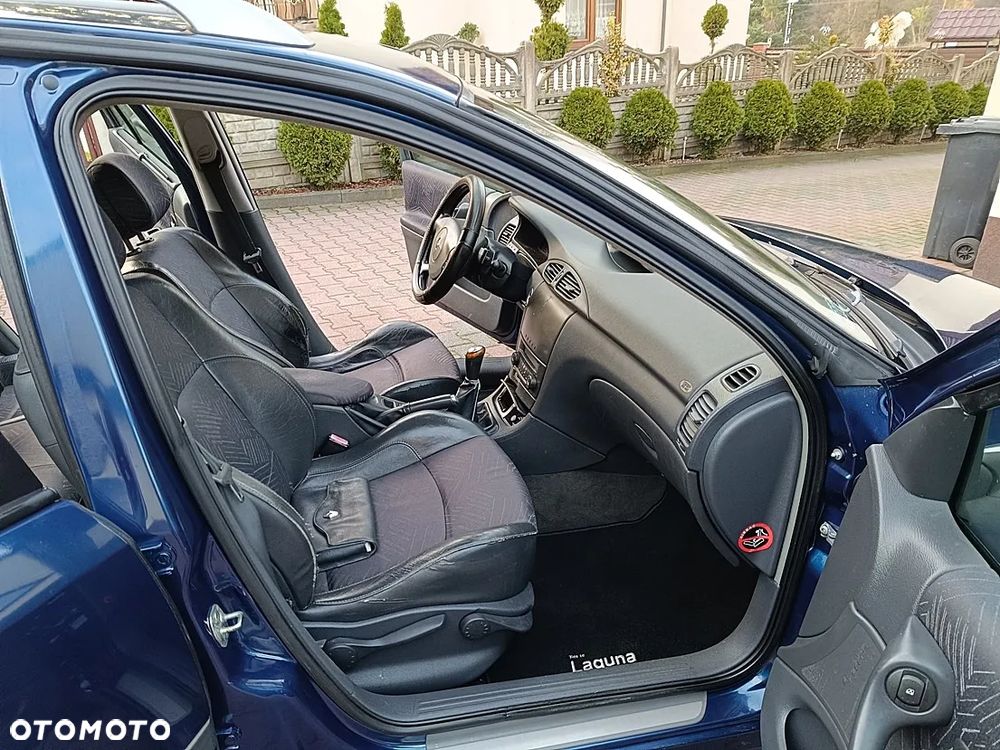 Renault Laguna II 2.0 16V Privilege - 12