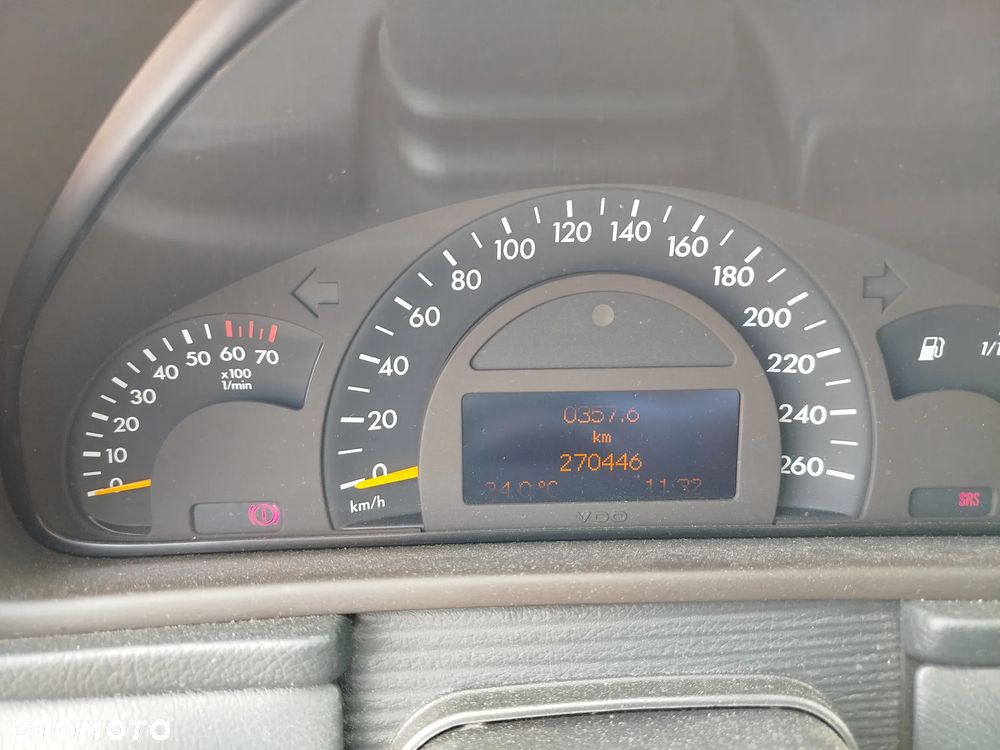 Mercedes-Benz Klasa C 180 Kompressor Avantgarde - 22