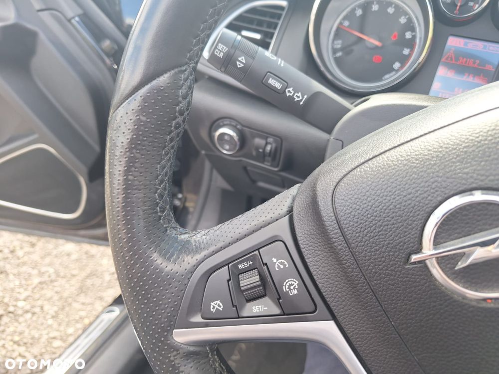 Opel Cascada 1.6 T Cosmo S&S - 25