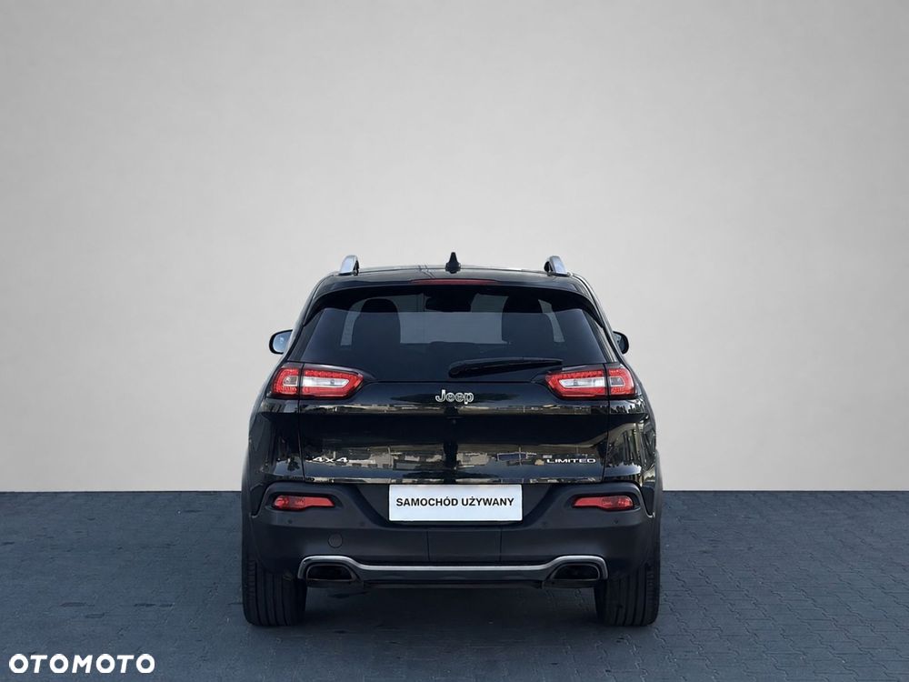Jeep Cherokee - 8