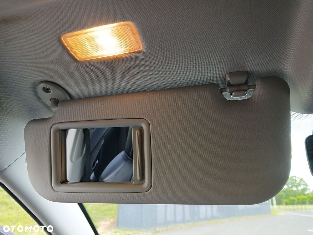 Toyota RAV4 2.5 Hybrid Executive 4x4 - 38