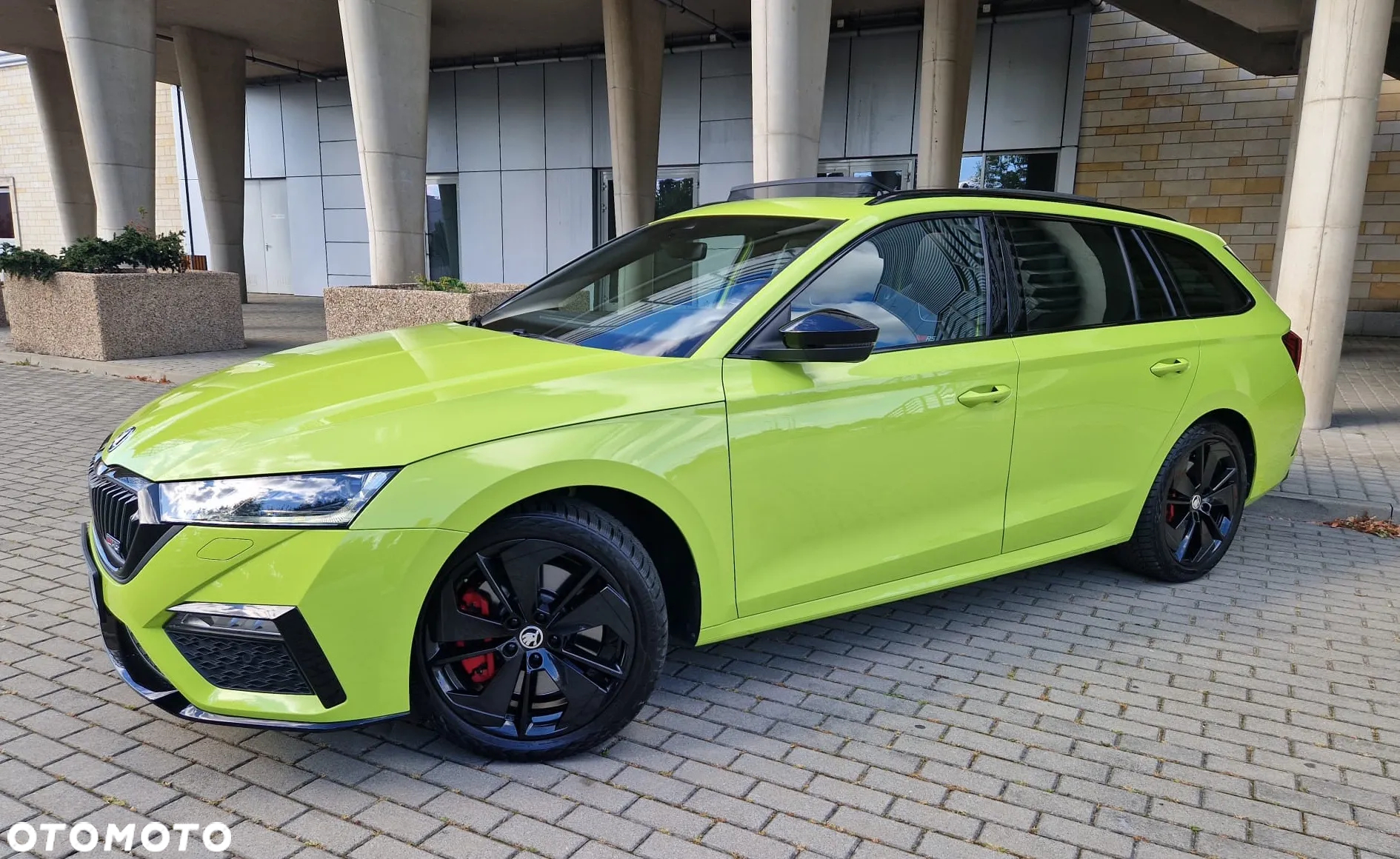 Skoda Octavia 2.0 TSI RS DSG - 19