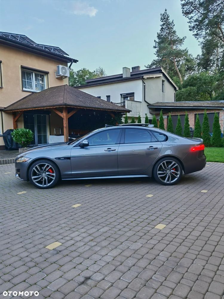 Jaguar XF 35t R-Sport - 5