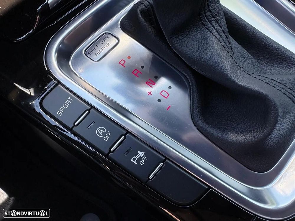 Kia Ceed SW 1.4 T-GDI Drive+SRF 7DCT - 51