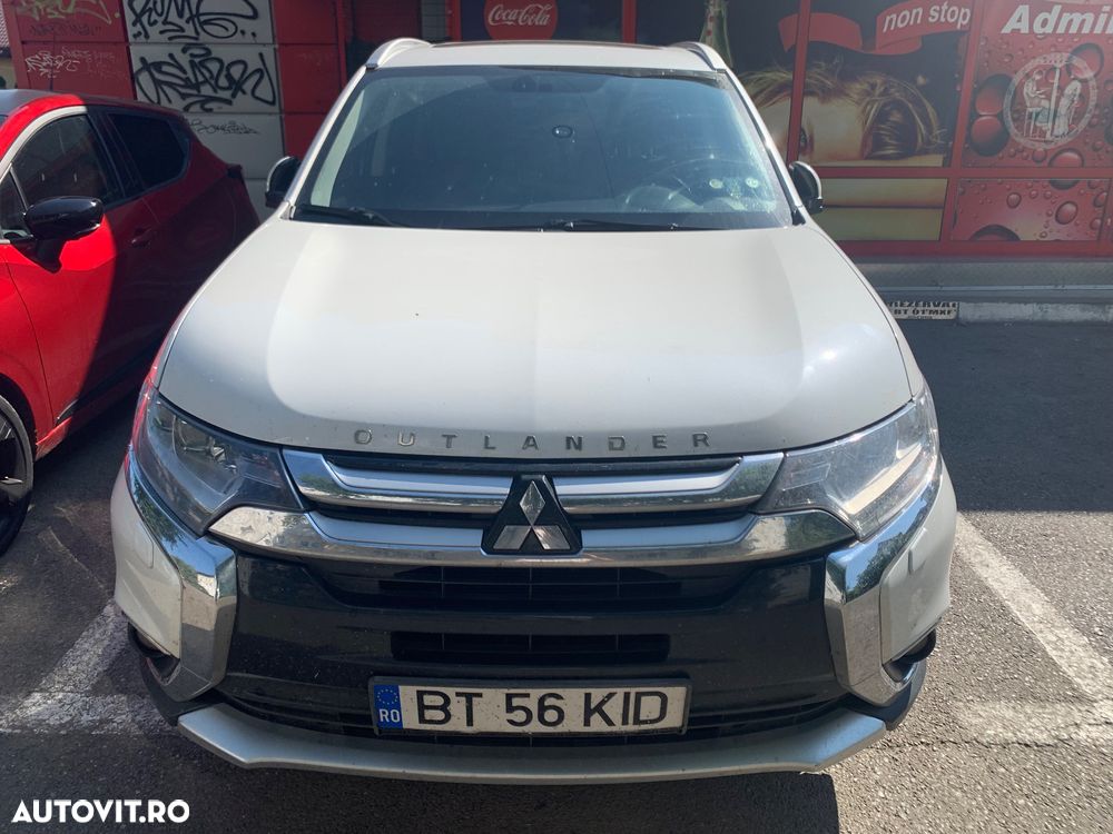Mitsubishi Outlander 2.2 Litre 4WD DI-D Instyle - 3