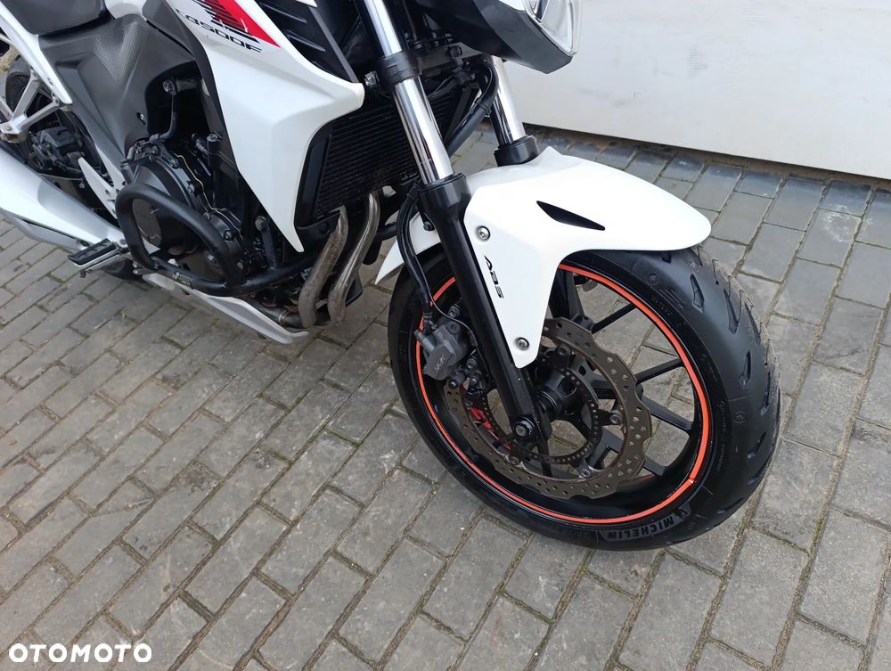 Honda CB - 25