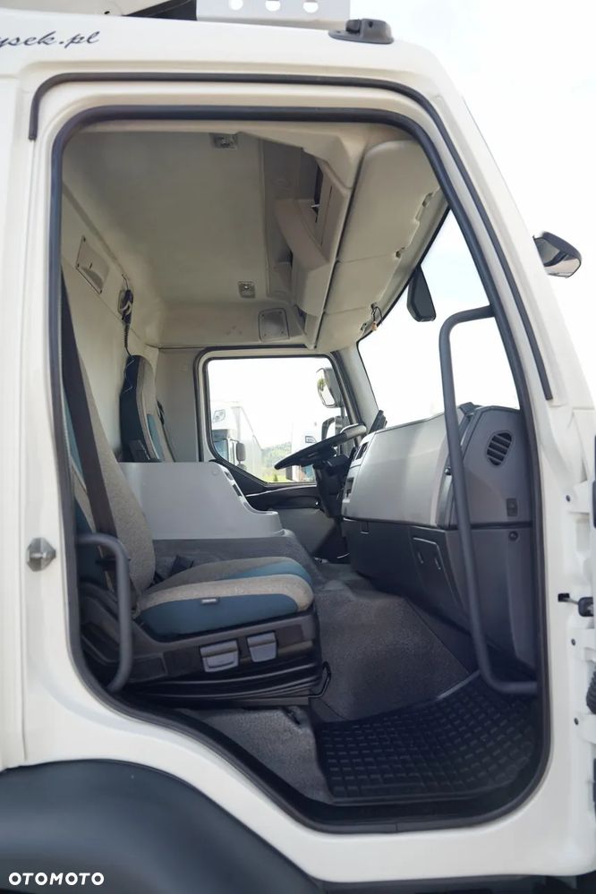 MAN FE 280 / 4x2 / CHŁODNIA / CARRIER SUPRA 1250 MT / MULTITEMPERATURA / WINDA DHOLLANDIA 2500 KG / EURO 6 - 34