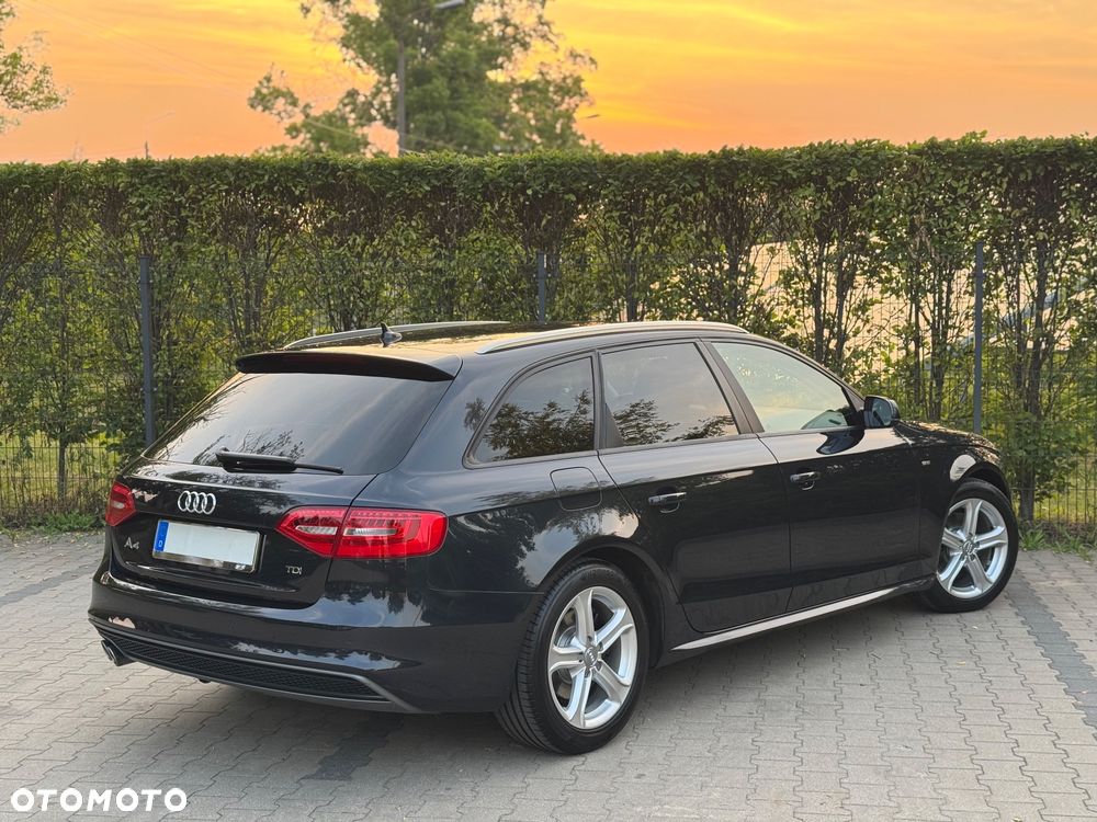 Audi A4 Avant 2.0 TDI DPF S line Sportpaket - 22