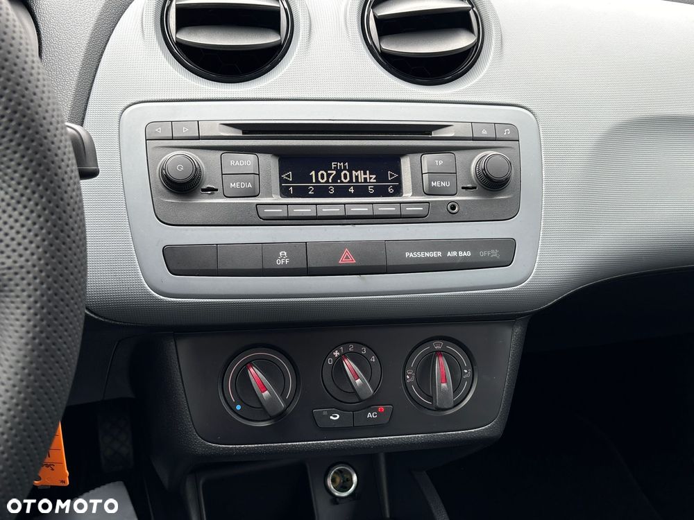 Seat Ibiza 1.4 16V Reference - 13