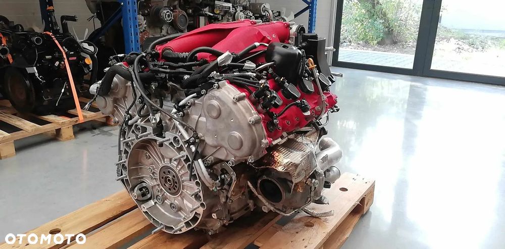silnik Ferrari California T V8 3,9 F154 BB Twin 105 691 zł netto - 7