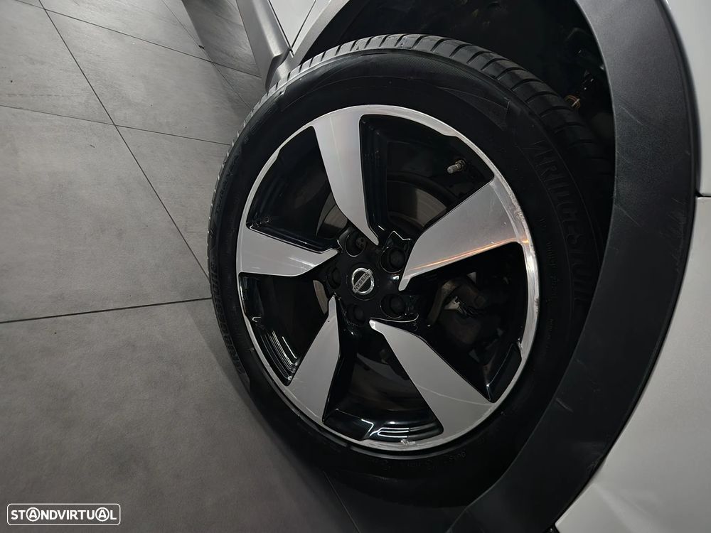 Nissan Qashqai 1.5 dCi N-Connecta 18 - 3