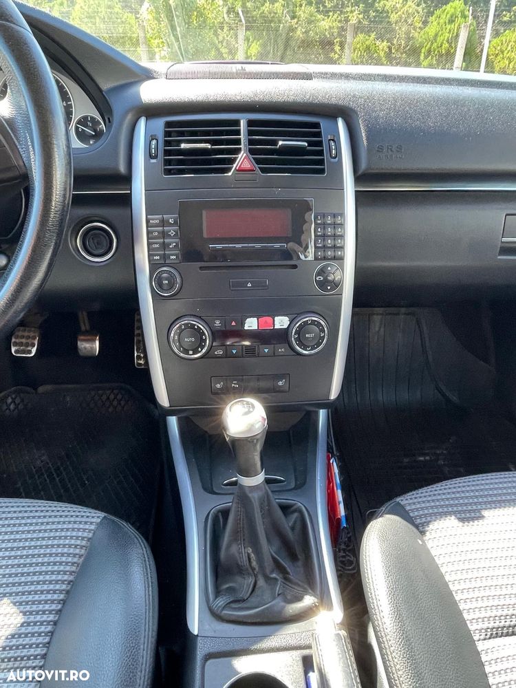 Mercedes-Benz B 200 CDI - 7