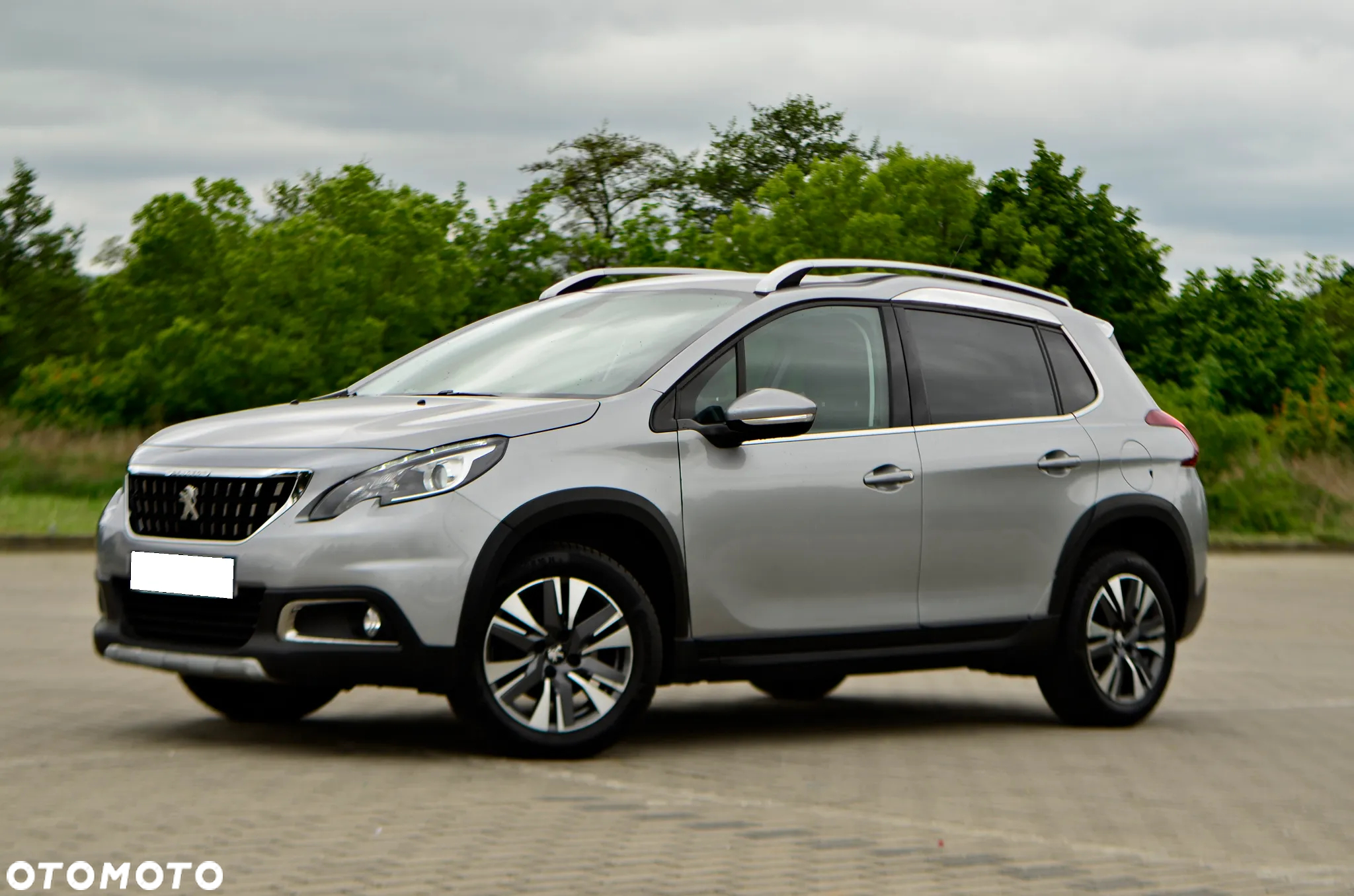 Peugeot 2008 1.2 PureTech Allure Pack S&S - 3