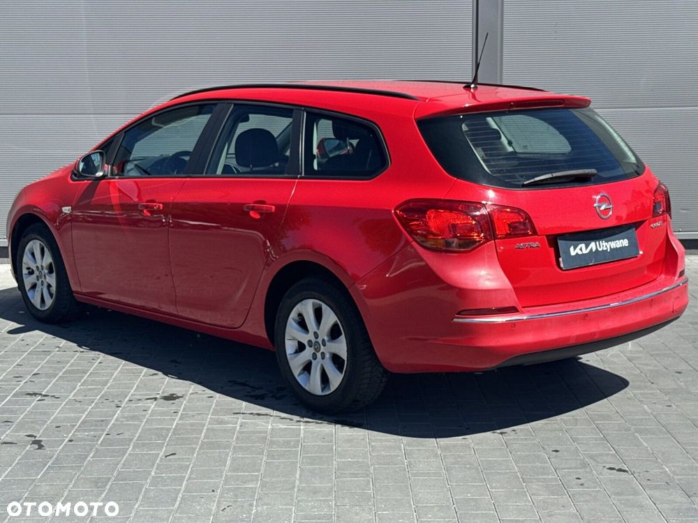 Opel Astra - 8