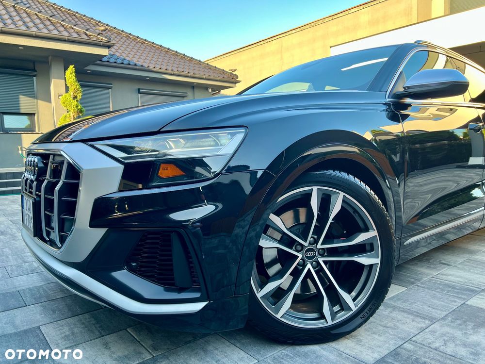 Audi SQ8 - 2