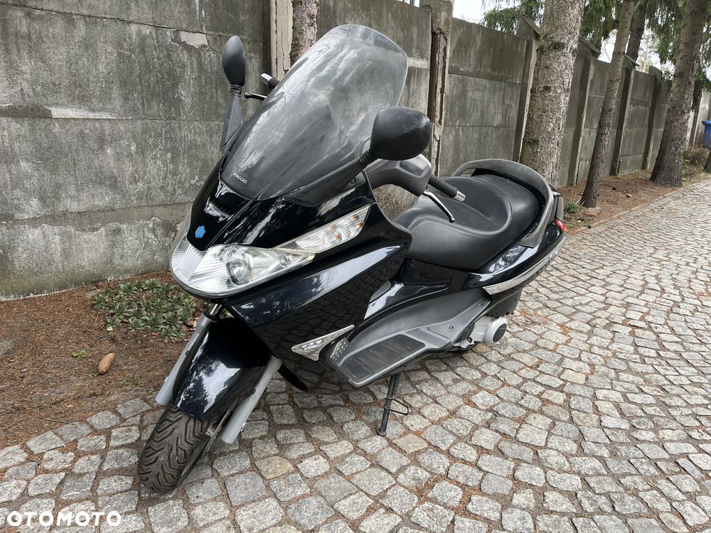 Piaggio X8 - 6