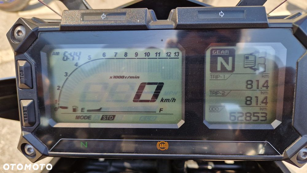 Yamaha MT - 4