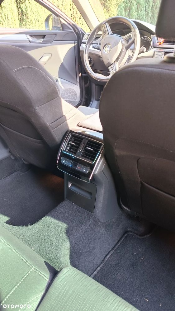 Skoda Superb 2.0 TSI Style DSG - 6