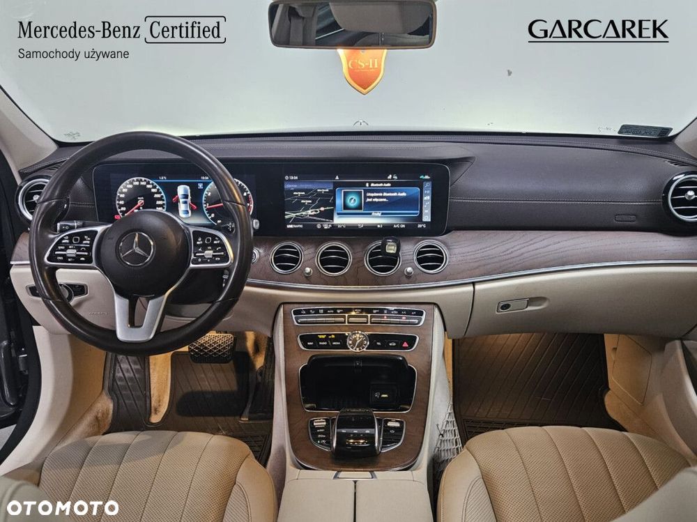 Mercedes-Benz Klasa E - 14
