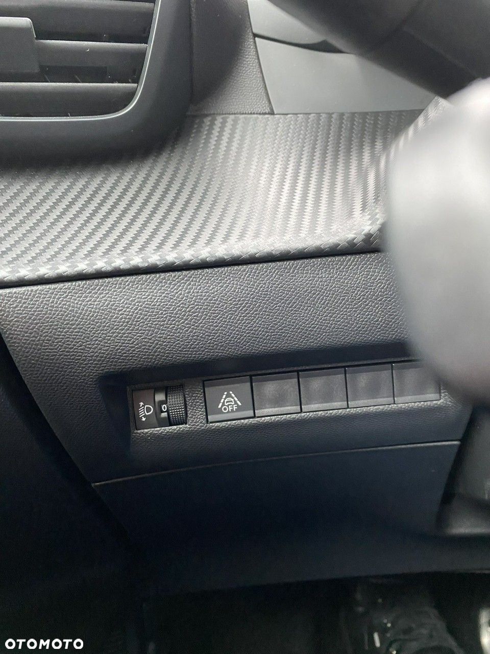 Peugeot 2008 BlueHDi 110 Allure - 31