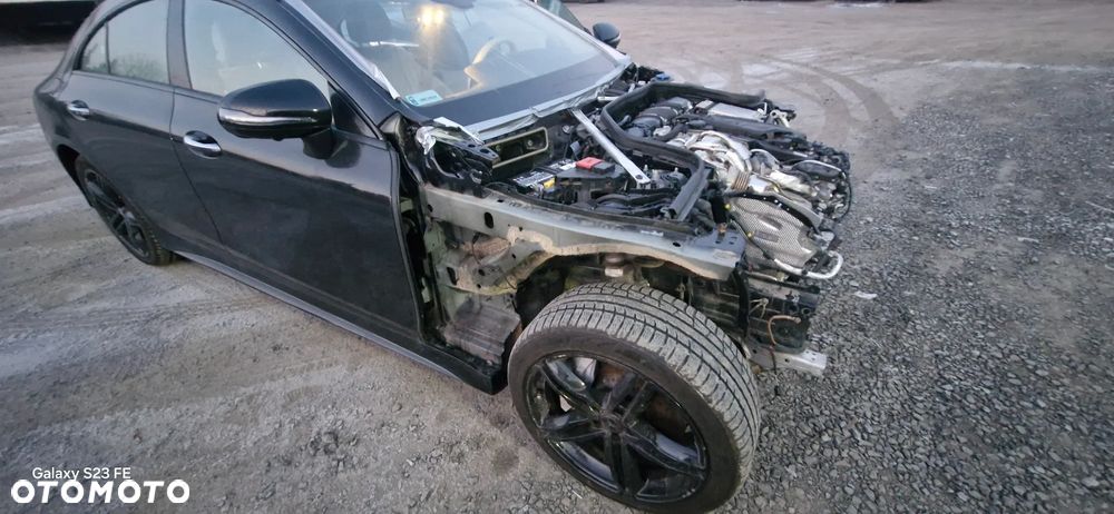 Mercedes-Benz CLS 400 d 4Matic 9G-TRONIC AMG Line - 25