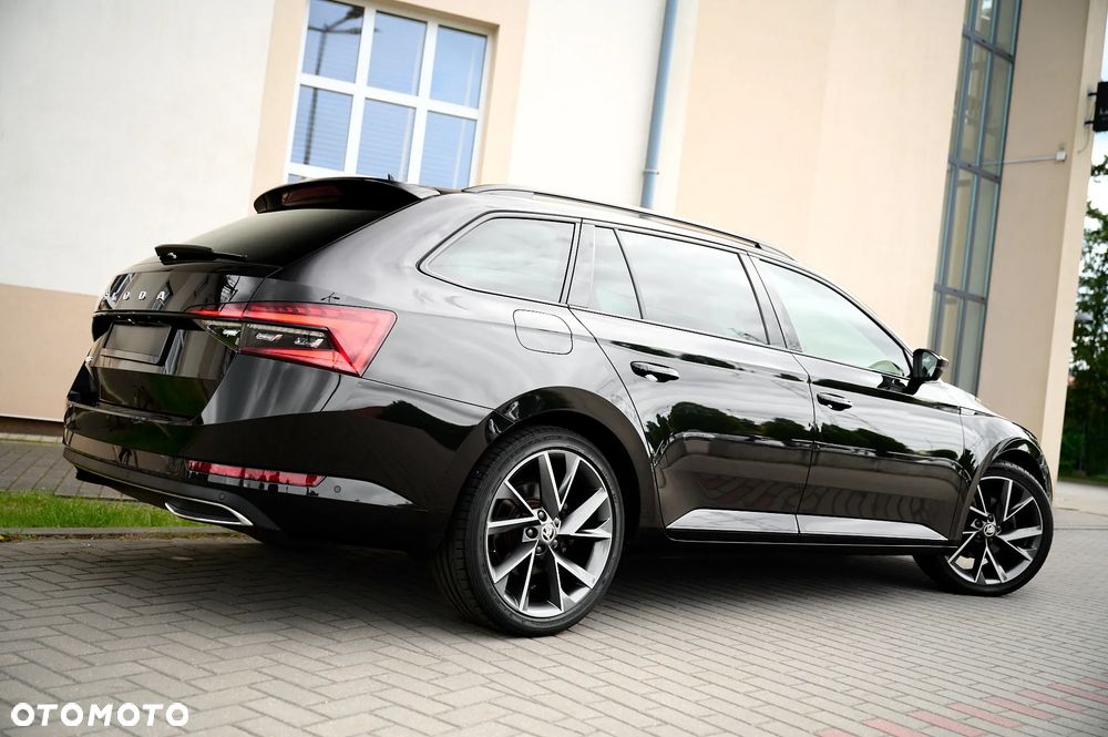 Skoda Superb 1.5 TSI DSG Sportline - 8
