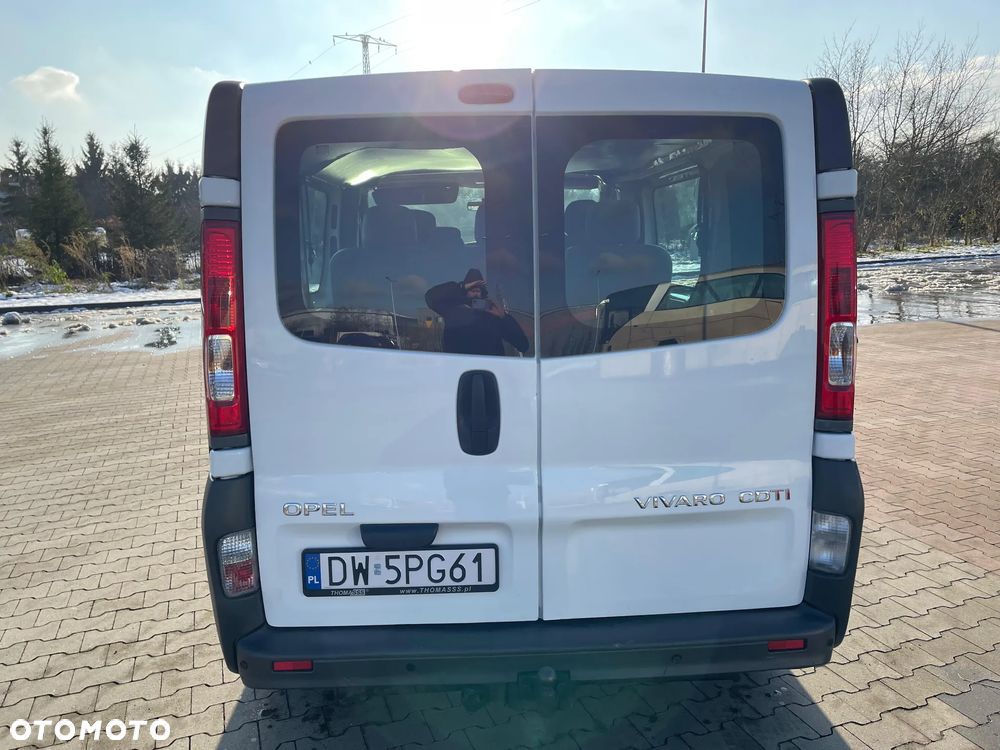 Opel Vivaro L1H1 2.7t - 4