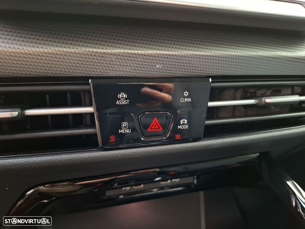 VW Golf 1.5 TSI e-Hybrid Style DSG - 23