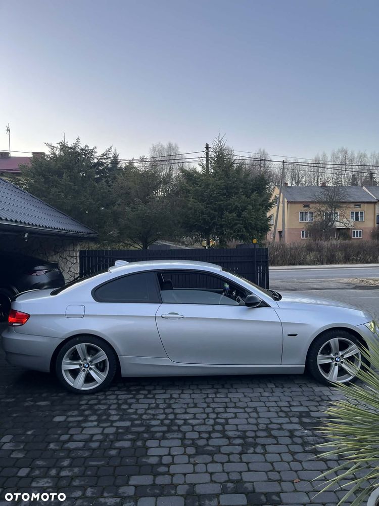 BMW Seria 3 320d xDrive - 6