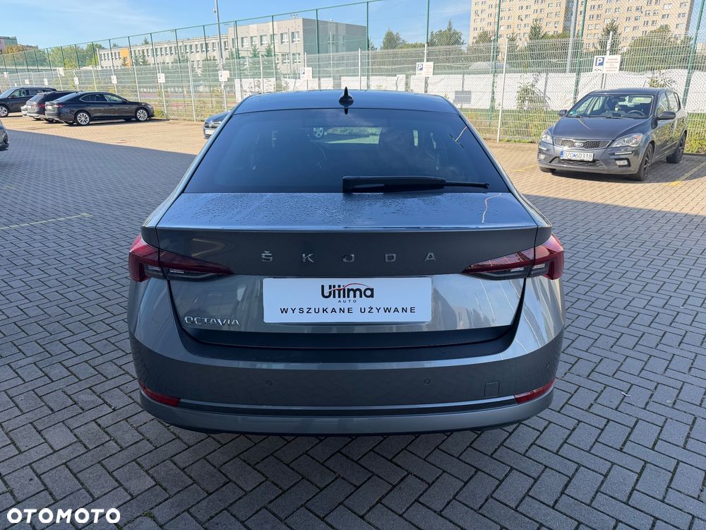 Skoda Octavia 1.5 TSI ACT Ambition - 6