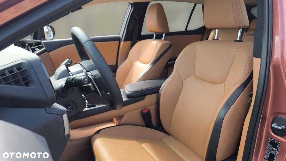 Lexus RZ 450e Prestige DIRECT4 - 17