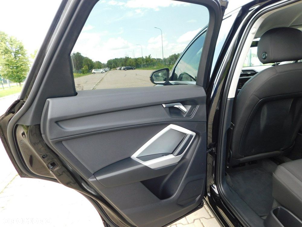Audi Q3 35 TFSI - 17
