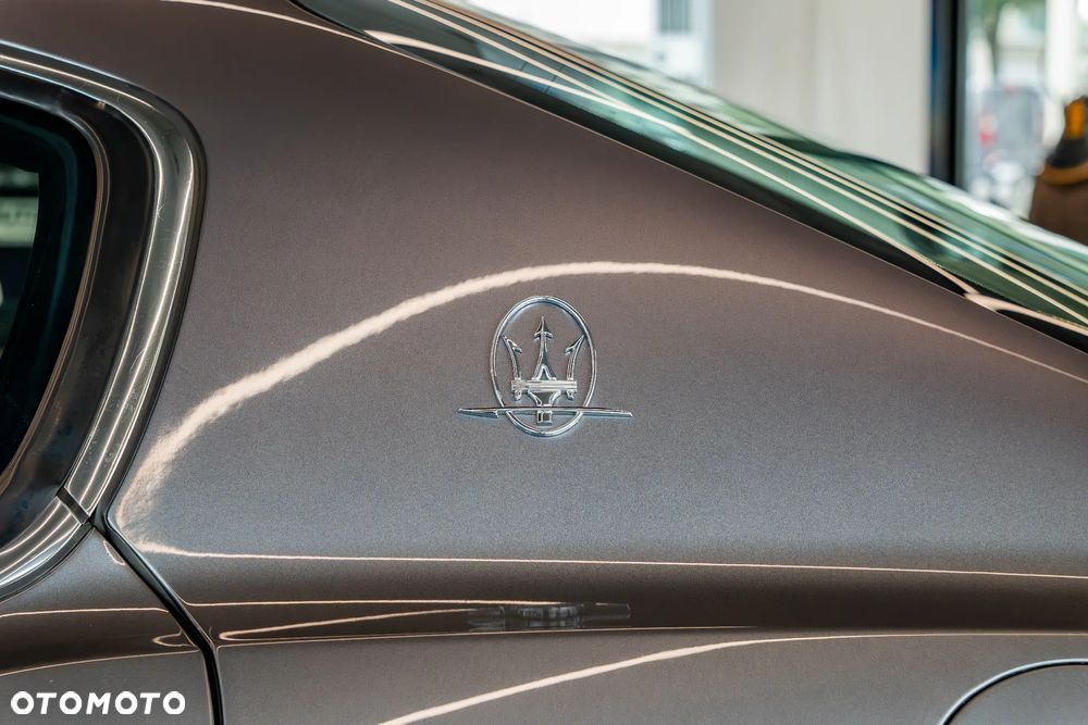 Maserati Quattroporte S - 15