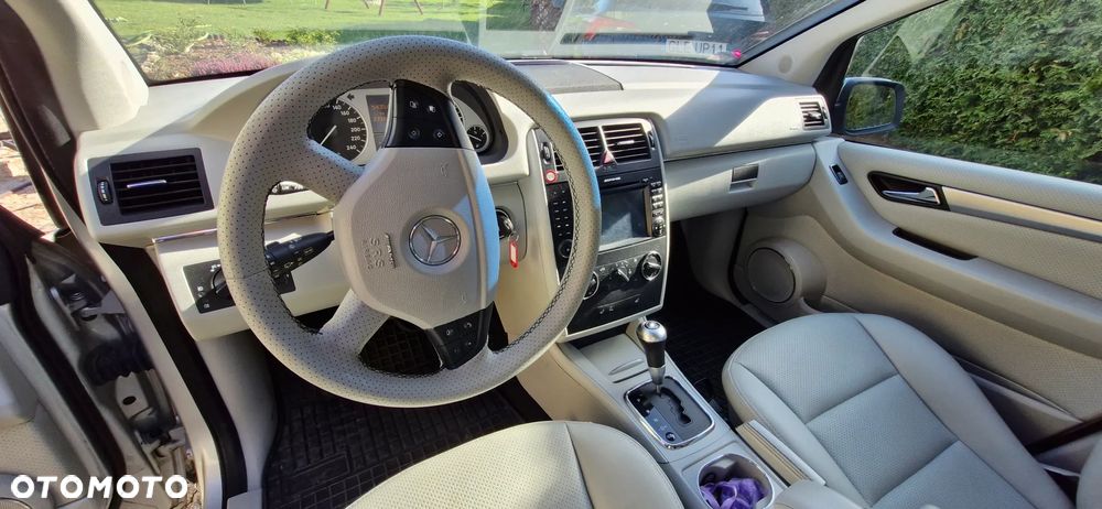 Mercedes-Benz Klasa B 180 CDI DPF Autotronic Special Edition - 4