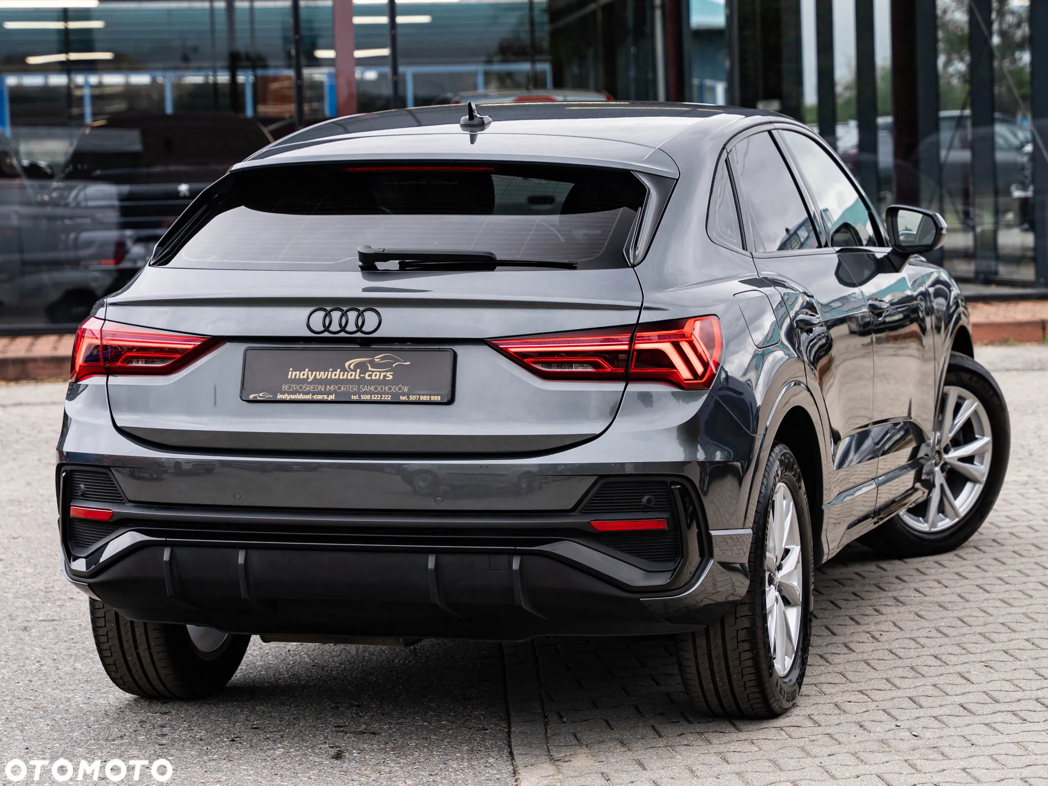 Audi Q3 Sportback 35 TDI ack S tronic S line - 2