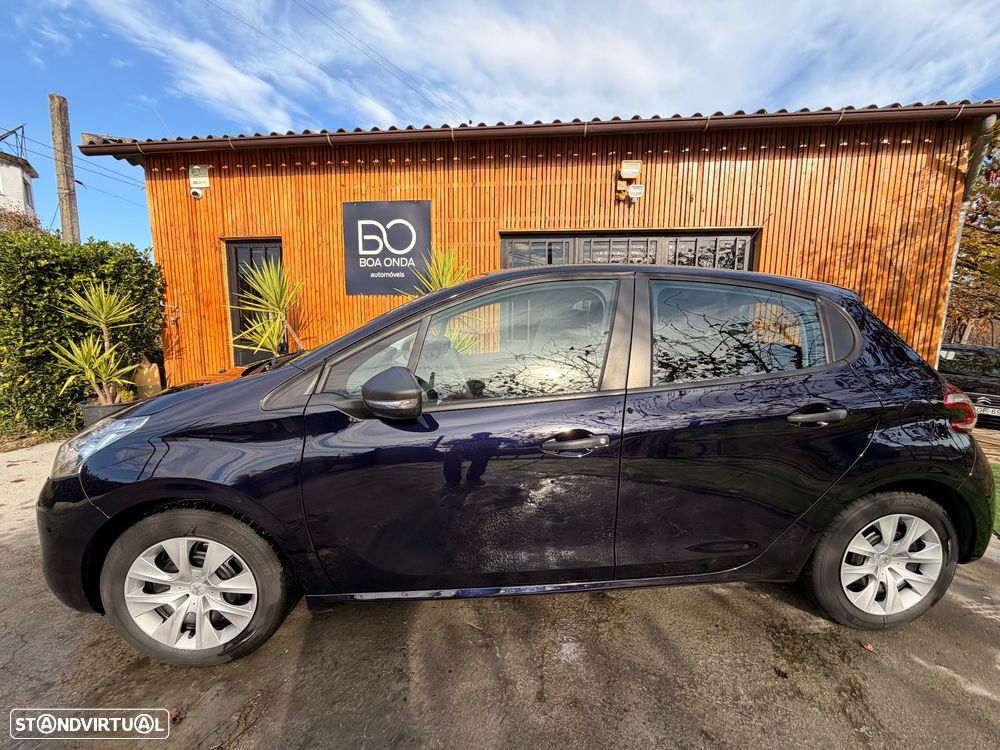 Peugeot 208 1.2 VTi SE Style - 5