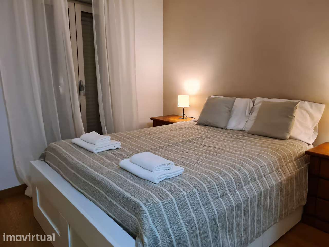 Moradia com 4 camas para alugar/arrendar - curta duração - Erasmus - Grande imagem: 3/15