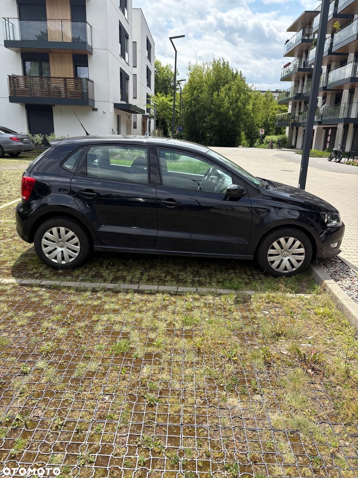 Volkswagen Polo 1.4 16V Comfortline - 1