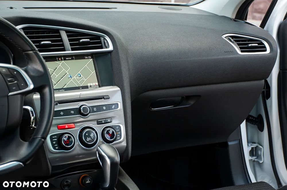 Citroën C4 PureTech 130 Stop & Start EAT6 Shine - 32