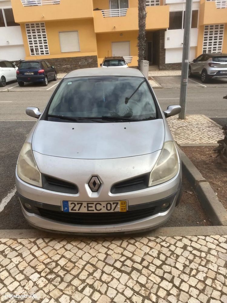 Renault Clio 1.2 16V Rip Curl II - 1