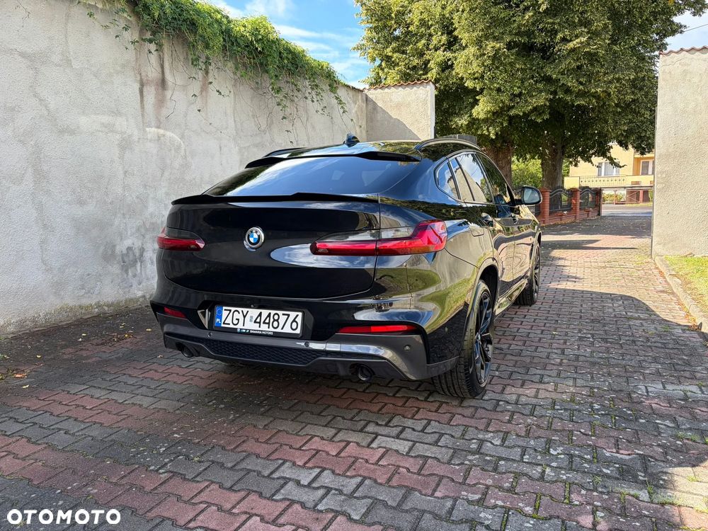 BMW X4 - 16