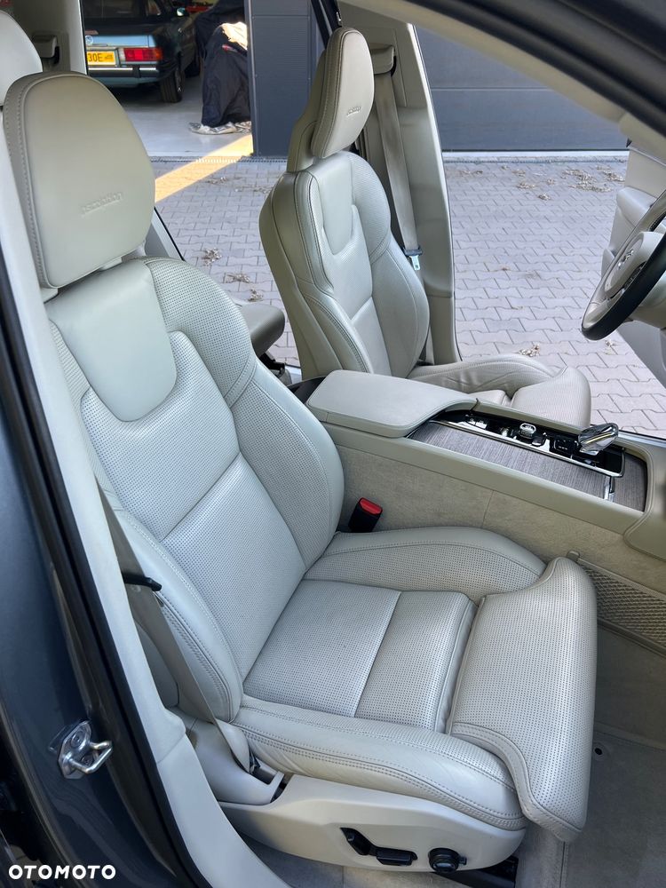 Volvo XC 90 B5 D AWD Inscription 7os - 13