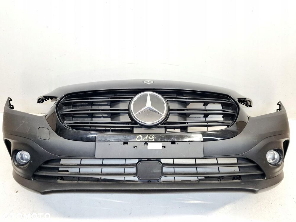 MERCEDES CITAN II 420 Zderzak przód przedni GRILL