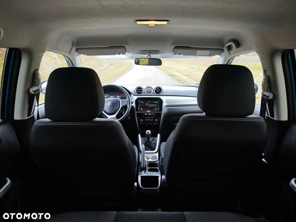 Suzuki Vitara 1.6 Premium 2WD - 9