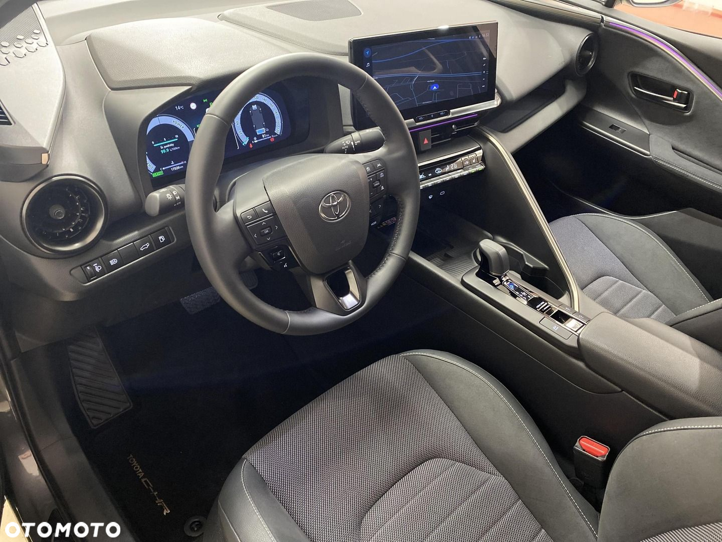 Toyota C-HR - 10
