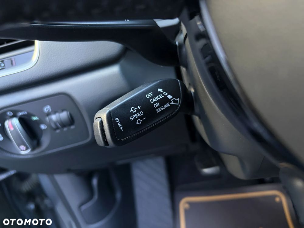 Audi Q3 1.4 TFSI Edycja Specjalna S tronic - 34