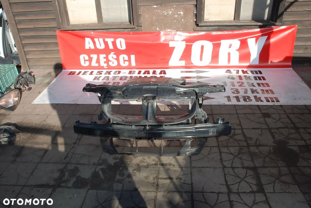 BMW E90 pas przedni nr A40595 WYSYŁKA - 1